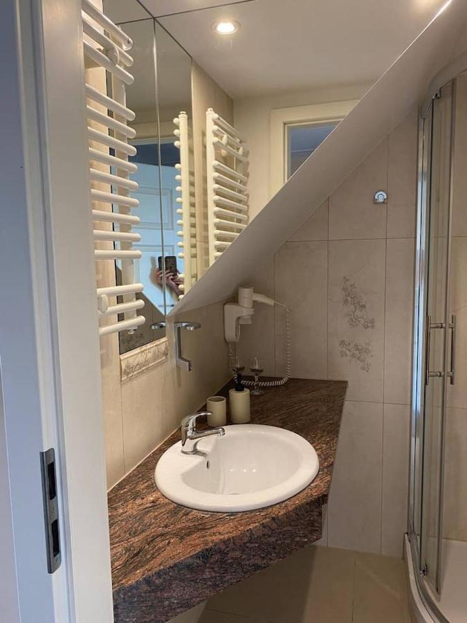 Apartamenty Dobra Noc Przy Wawelu 2 Bedrooms クラクフ エクステリア 写真